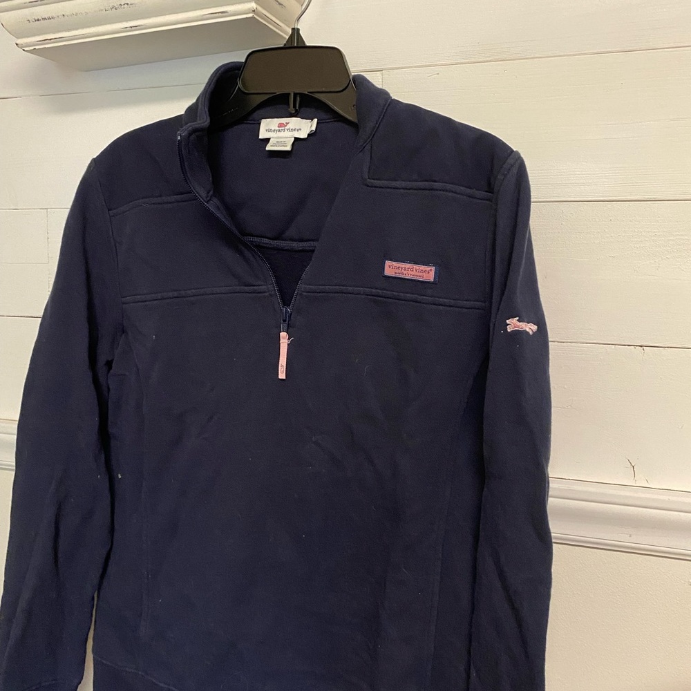 Vineyard vines